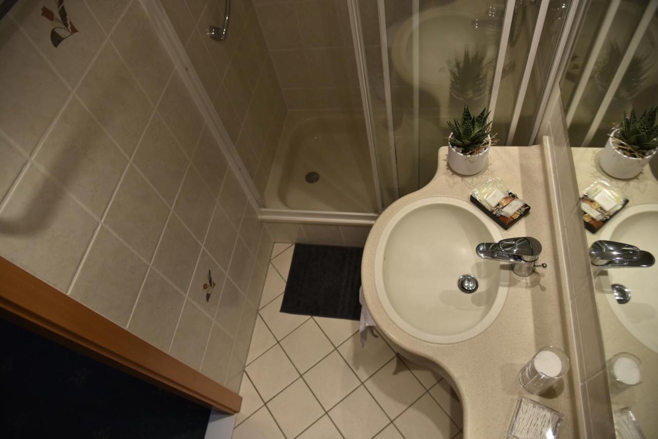 Pension Brenz Hotel Sontheim an der Brenz ภายนอก รูปภาพ