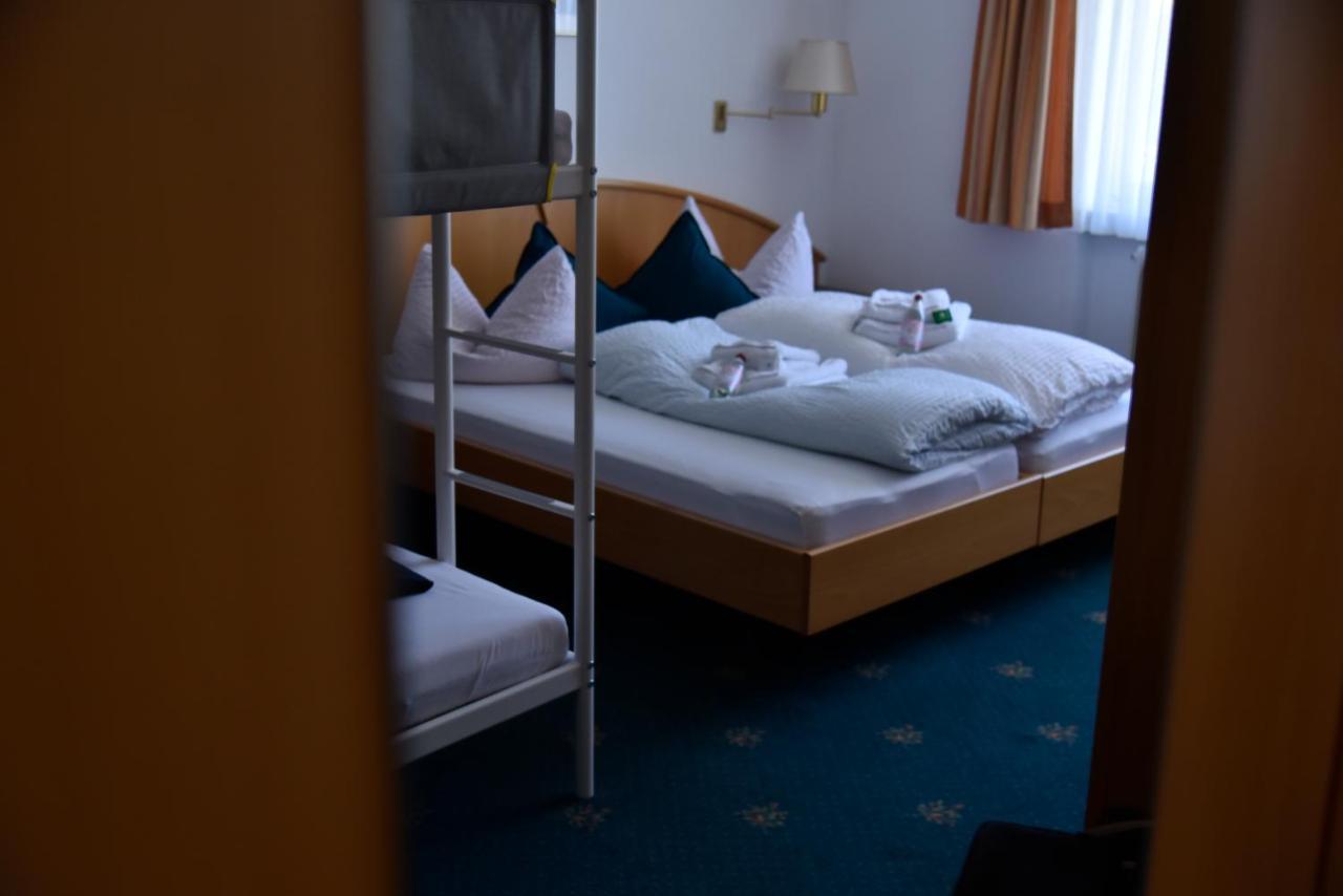 Pension Brenz Hotel Sontheim an der Brenz ภายนอก รูปภาพ